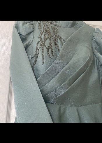 Gri İşlemeli Uzun Kollu Uzun Abiye Elbise - Görsel 2