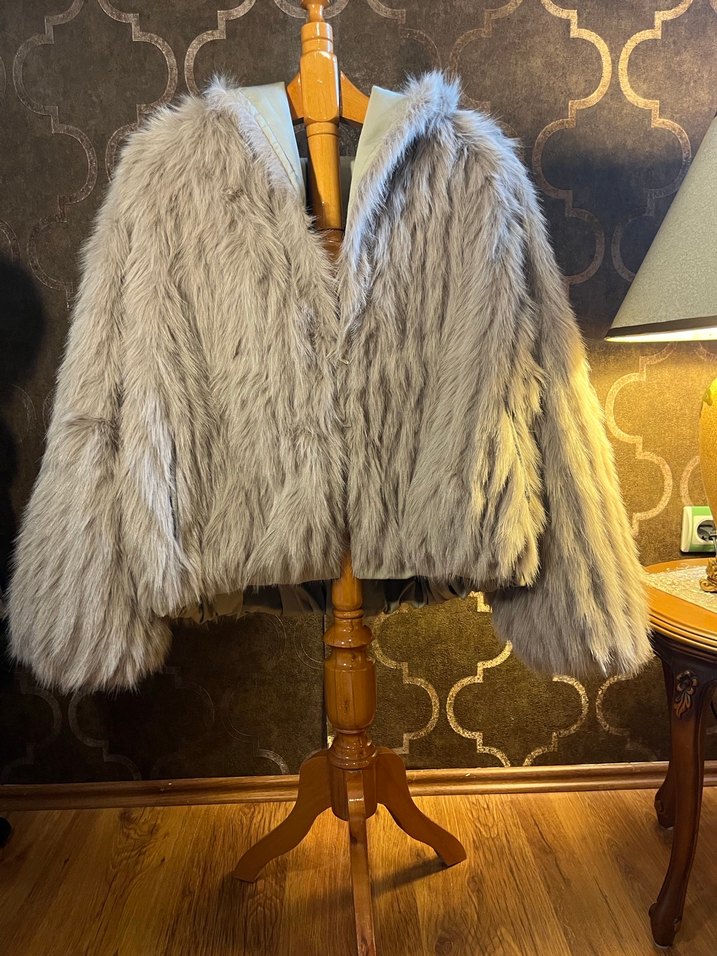 Bej Kısa  Çift Taraflı Kadın Ceket, Kürklü Yaka, Salaş - Görsel 4