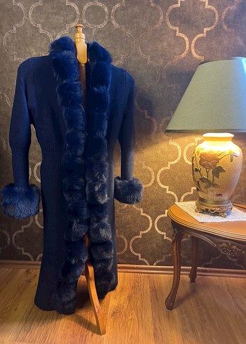 Koyu Mavi Kürklü Uzun angora Kadın hırka - Görsel 2
