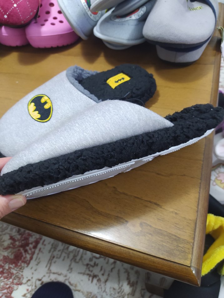 Gri Batman Desenli Erkek  Ev Terliği - Görsel 3