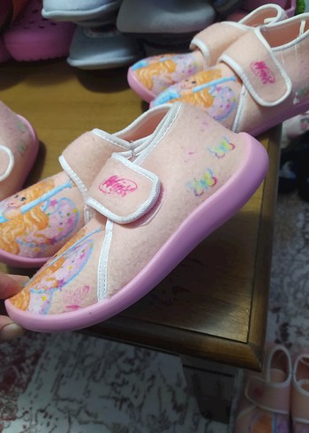 Kız Çocuk Pembe Baskılı Sıcak Terlik Velcro - Görsel 3