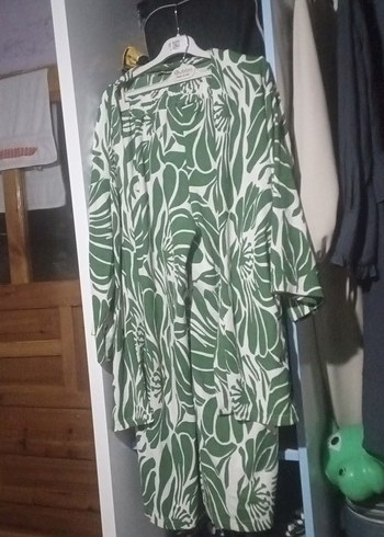 Yeşil Desenli Uzun Kadın Kimono - Görsel 2