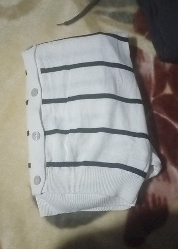 Düğmeli Beyaz Kadın Kısa Kollu Pamuklu Kazak - Görsel 3