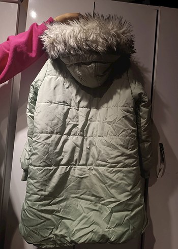 LCW Kids Kapüşonlu Kız Çocuk Mont - Görsel 8