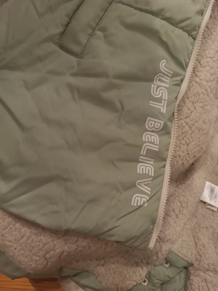 LCW Kids Kapüşonlu Kız Çocuk Mont - Görsel 4