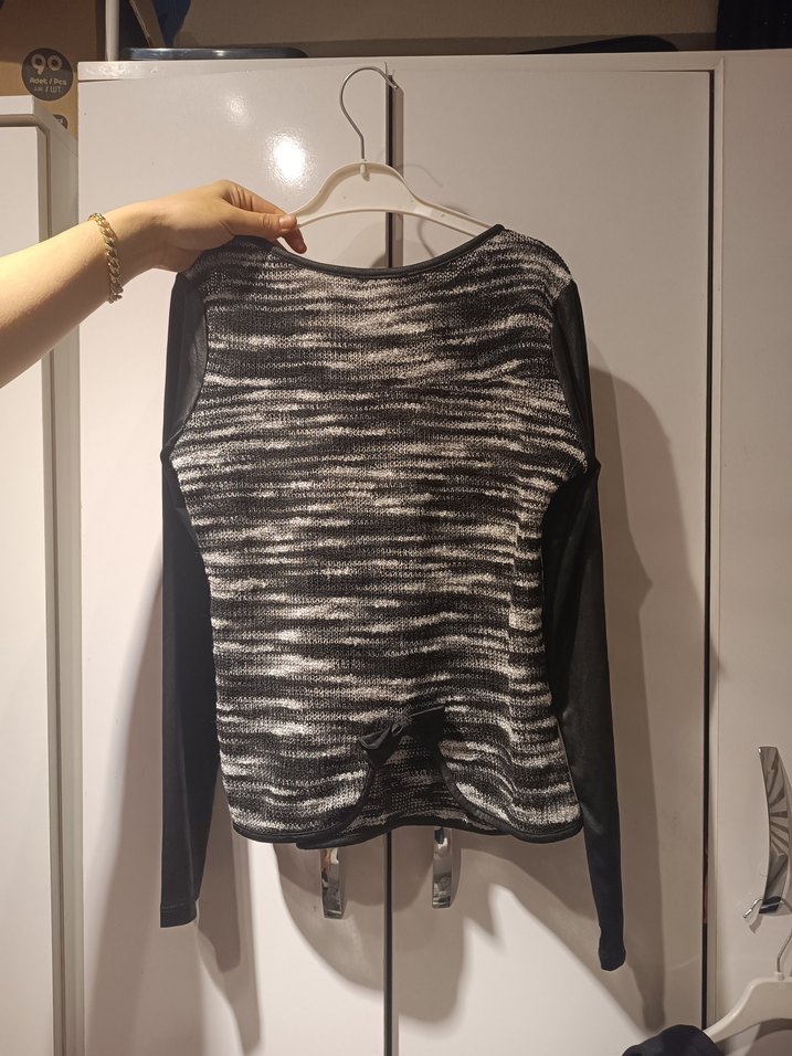 Gri Batik Desenli Uzun Kollu Triko Kazak - Görsel 4