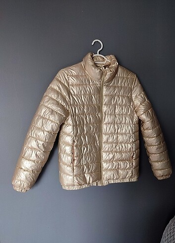 Zara mont