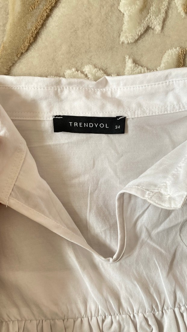 Fırfırlı Beyaz Keten Kadın Gömlek - Görsel 3