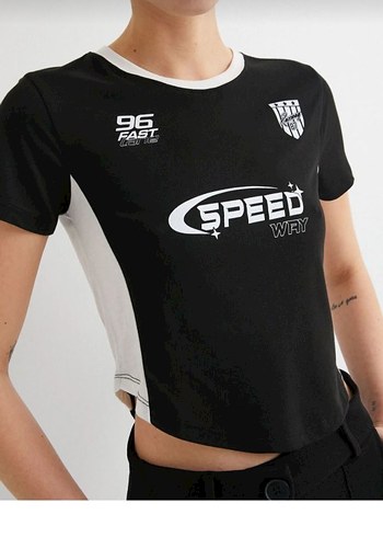 Crop tişört - Görsel 5