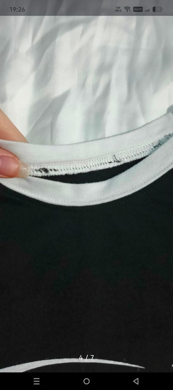 Crop tişört - Görsel 4