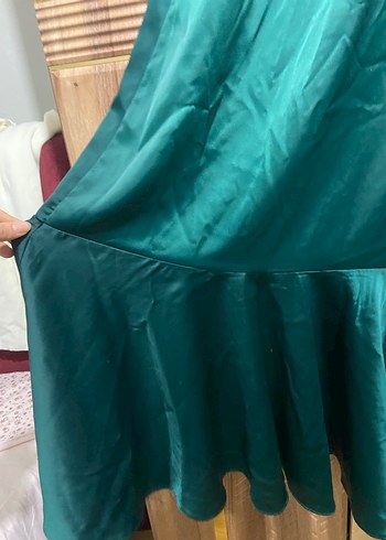 Yeşil Parlak Uzun Kadın Elbise - Görsel 3