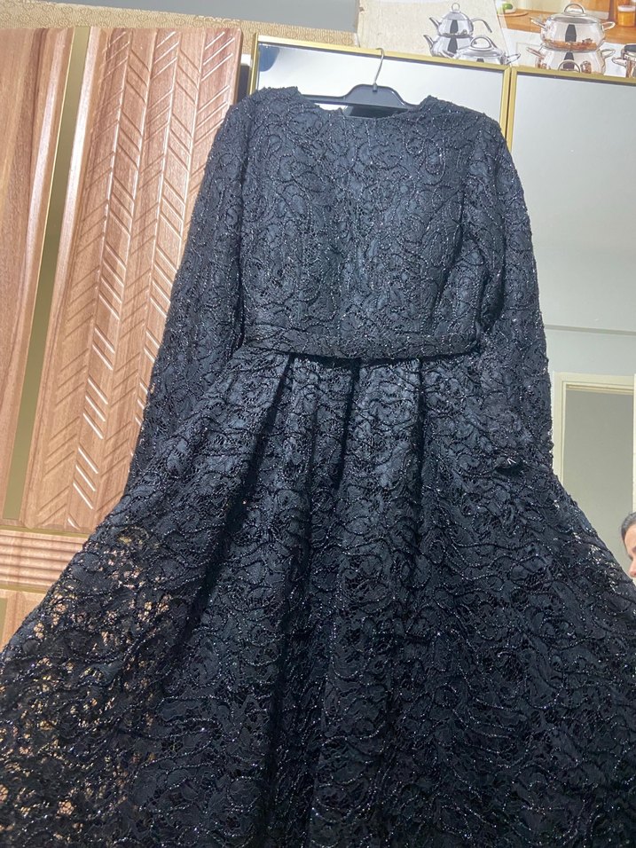 Siyah Uzun Kemerli Dantel Abiye - Görsel 2