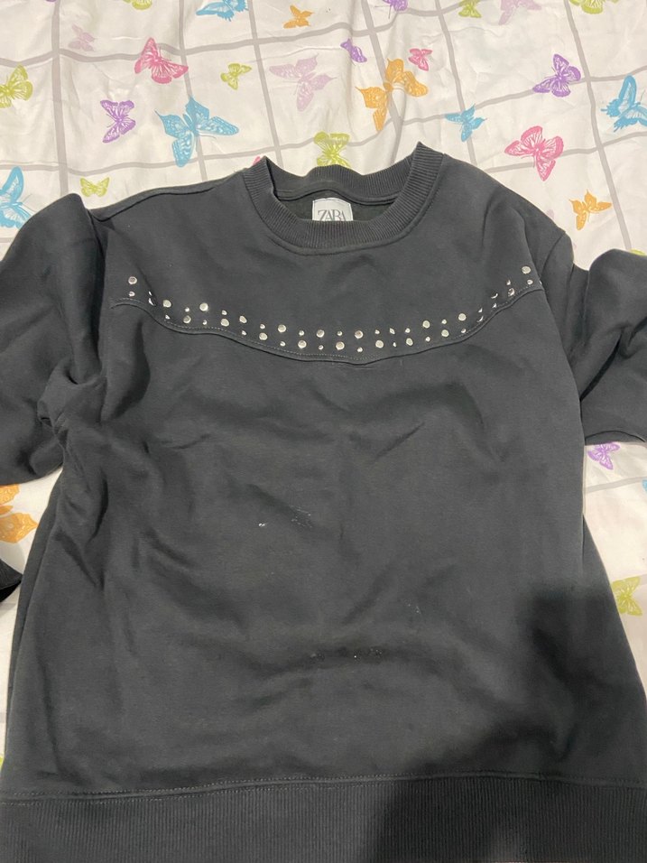 Siyah Nakışlı ve Payetli Kadın Sweatshirt - Görsel 2