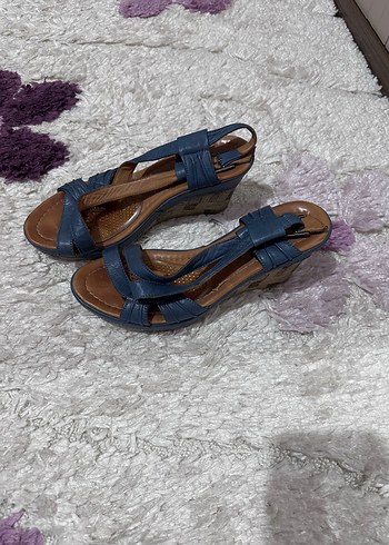 Mavi Dolgu Topuklu Kadın Sandalet - Görsel 3