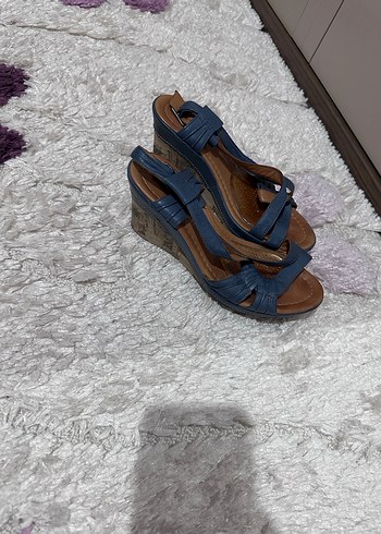 Mavi Dolgu Topuklu Kadın Sandalet - Görsel 2