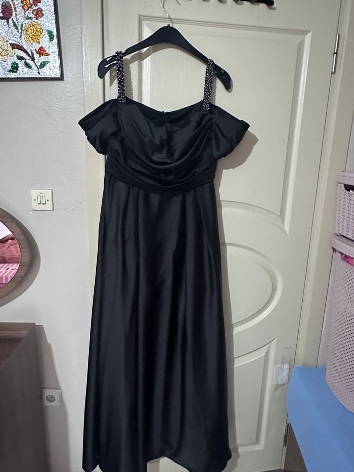 Drapeli Uzun Siyah Straplez Gotik Elbise - Görsel 2