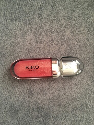 Kiko 17 lipgloss