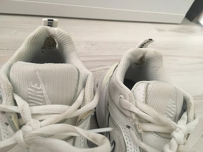 37,5 Beden Nike m2 tekno ayakkabı