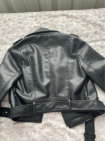 xs Beden Pull bear deri ceket