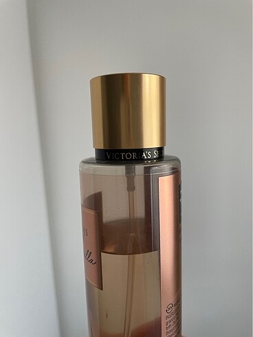 Victoria s Secret Victorias secret bare vanilla sprey