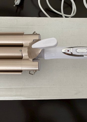 Crown Beyaz Saç Şekillendirici Üçlü Maşa - Görsel 3