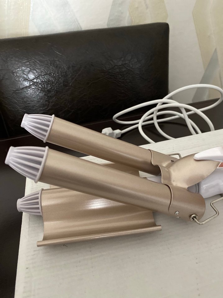 Crown Beyaz Saç Şekillendirici Üçlü Maşa - Görsel 4