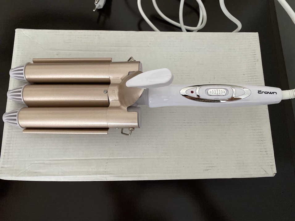 Crown Beyaz Saç Şekillendirici Üçlü Maşa - Görsel 3