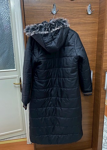 Kürklü Siyah Kadın Uzun Kışlık Mont - Görsel 3