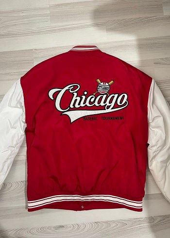 Kırmızı Baskılı Spor Kadın Ceket - Görsel 2