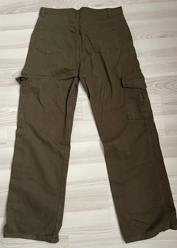 koyu yeşil cepli jeans pantolon - Görsel 2