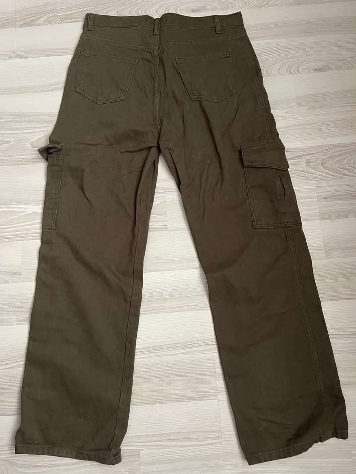 koyu yeşil cepli jeans pantolon - Görsel 2