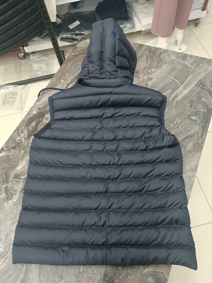 Erkek Lacivert Kapüşonlu Şişme Yelek - Görsel 5