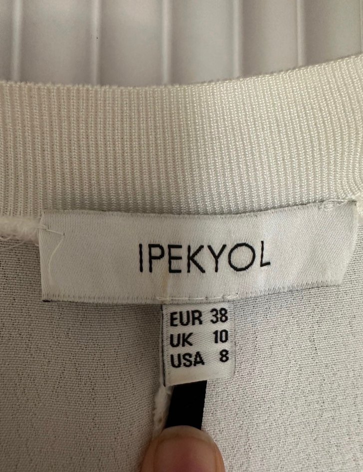 İpekyol Dantel Detaylı Beyaz V-Yaka Kadın Bluz - Görsel 4