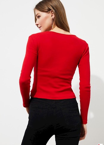 Kırmızı triko kazak - Görsel 2