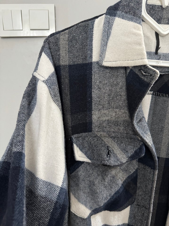 Lacivert Kareli Düğmeli Kadın Gömlek - Görsel 3