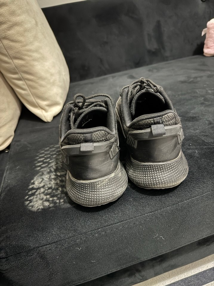 Siyah erkek ayakkabı - Görsel 4