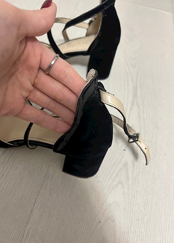 Siyah süet Tokalı Topuklu Kadın Ayakkabı - Görsel 6