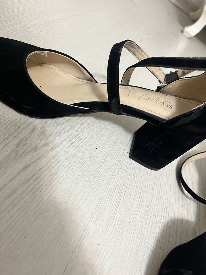 Siyah süet Tokalı Topuklu Kadın Ayakkabı - Görsel 4