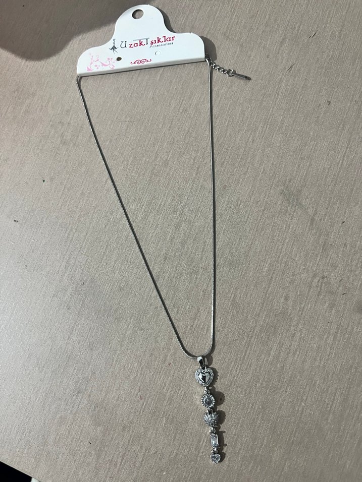 Yeni etiketli taşlı kolye - Görsel 3