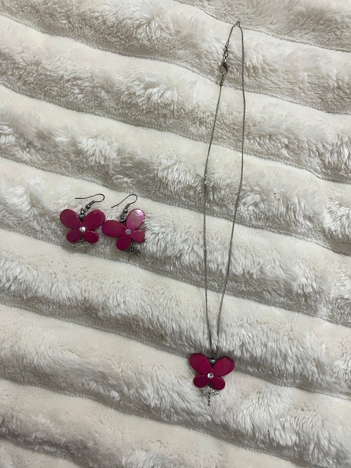 Pembe kelebek kolye küpe seti - Görsel 2