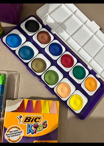 Pastel ,sulu boya , ikili kalem, prit, 2 adet kalemlik - Görsel 3