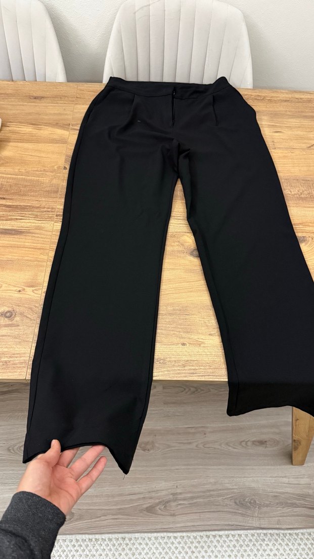 Siyah Kadın Siyah Uzun Pantolon Detaylı - Görsel 3