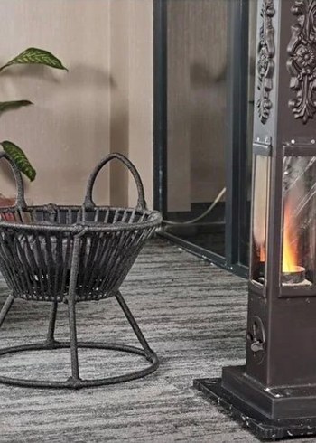 El Örgüsü Metal İskelet Kedi Yatağı - Görsel 2