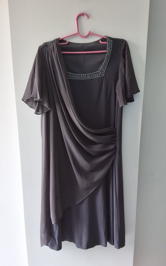 Gri Kısa Şifon  Kollu Drapeli Abiye Elbise - Görsel 3