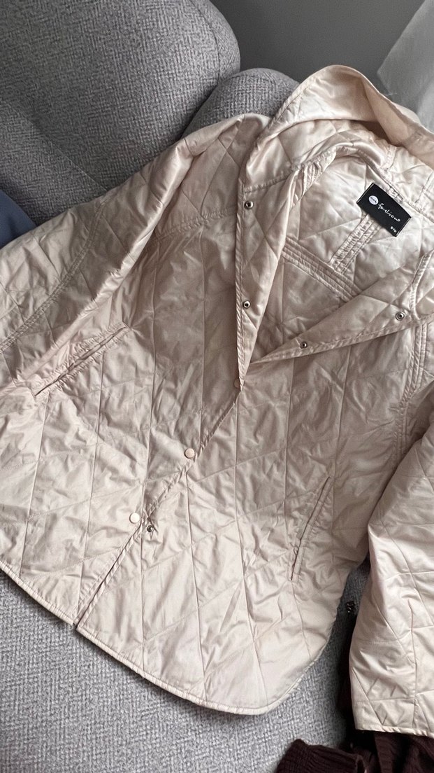 Bej Düğmeli Uzun Kollu yağmurluk - Görsel 2