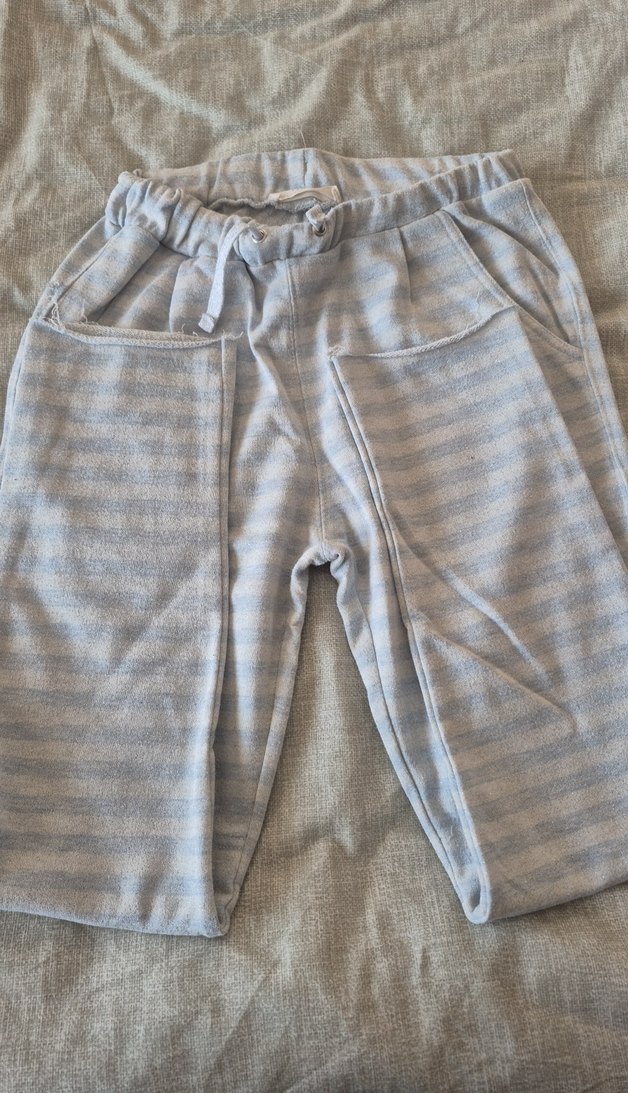 Kız Çocuk Gri Mavi Bol Kesim Yırtık Detaylı Yazlık Pantolon - Görsel 4