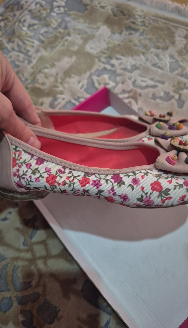 Pembe Çiçekli Düğmeli Dolgu Topuklu Kız Çocuk Babet - Görsel 3