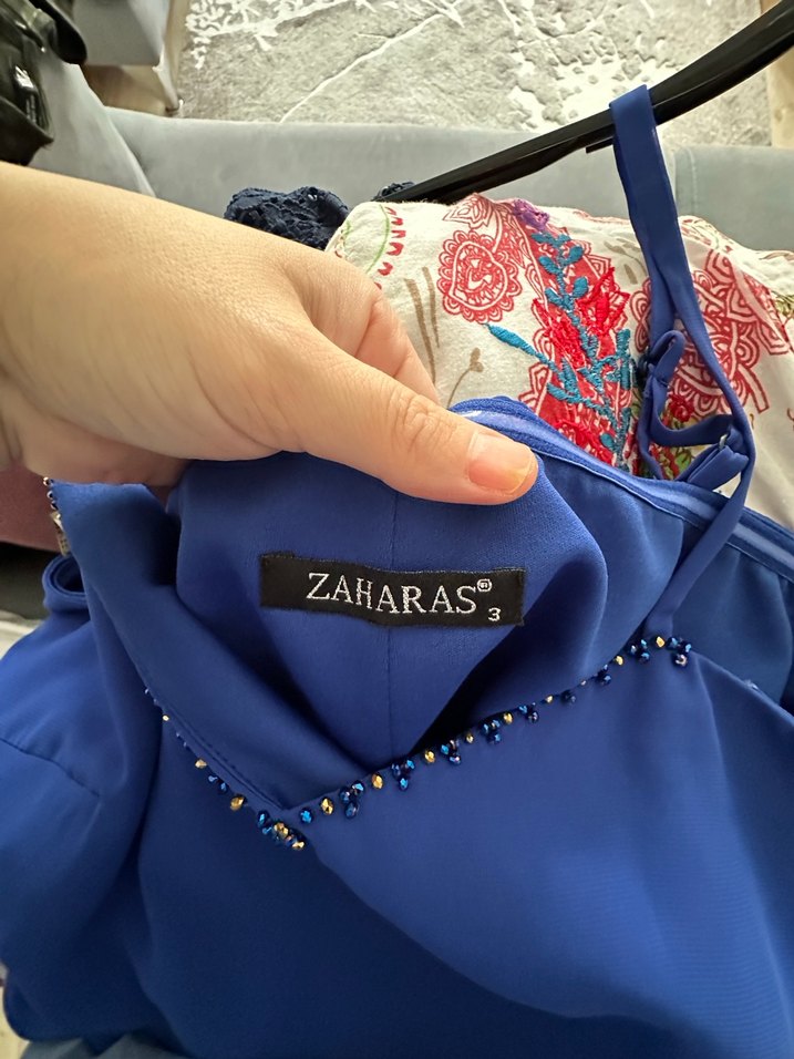 Uzun İnce Askılı Abiye Elbise - Görsel 4