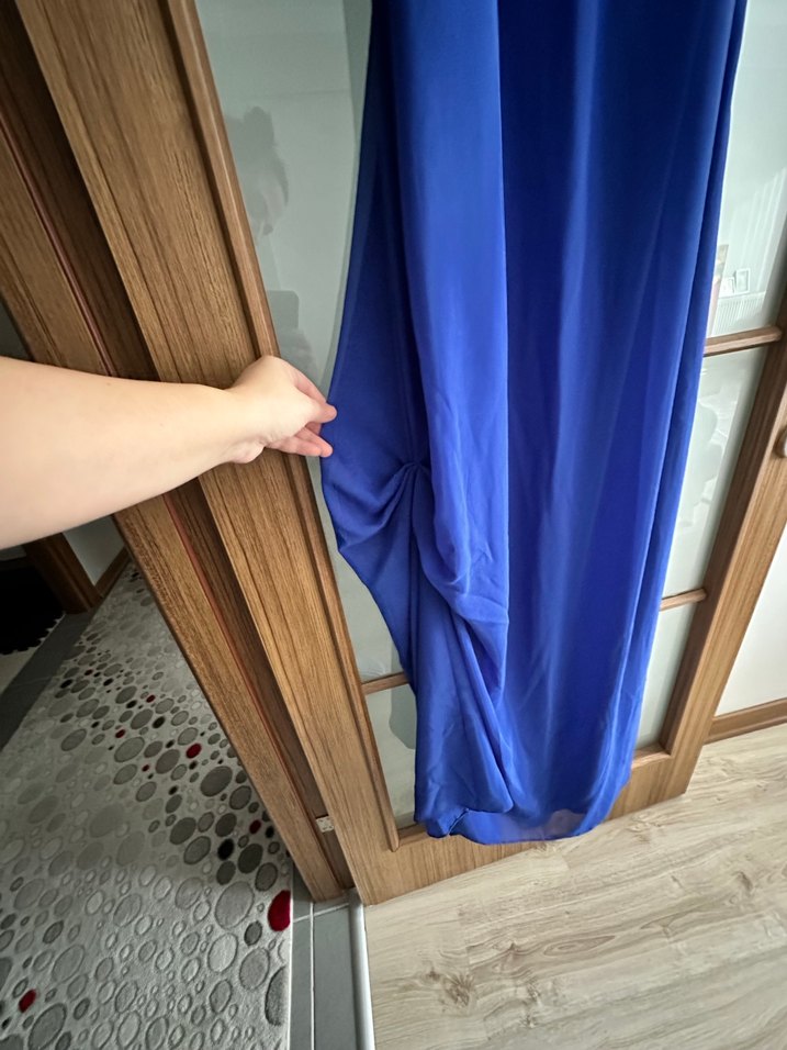 Uzun İnce Askılı Abiye Elbise - Görsel 3