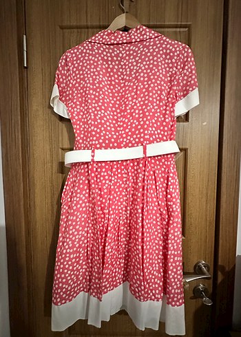 Ekol Puantiyeli Beyaz Kemerli  Astarlı Vintage Midi Elbise - Görsel 2